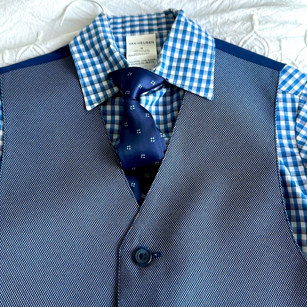 Boys 4 piece dress up attire